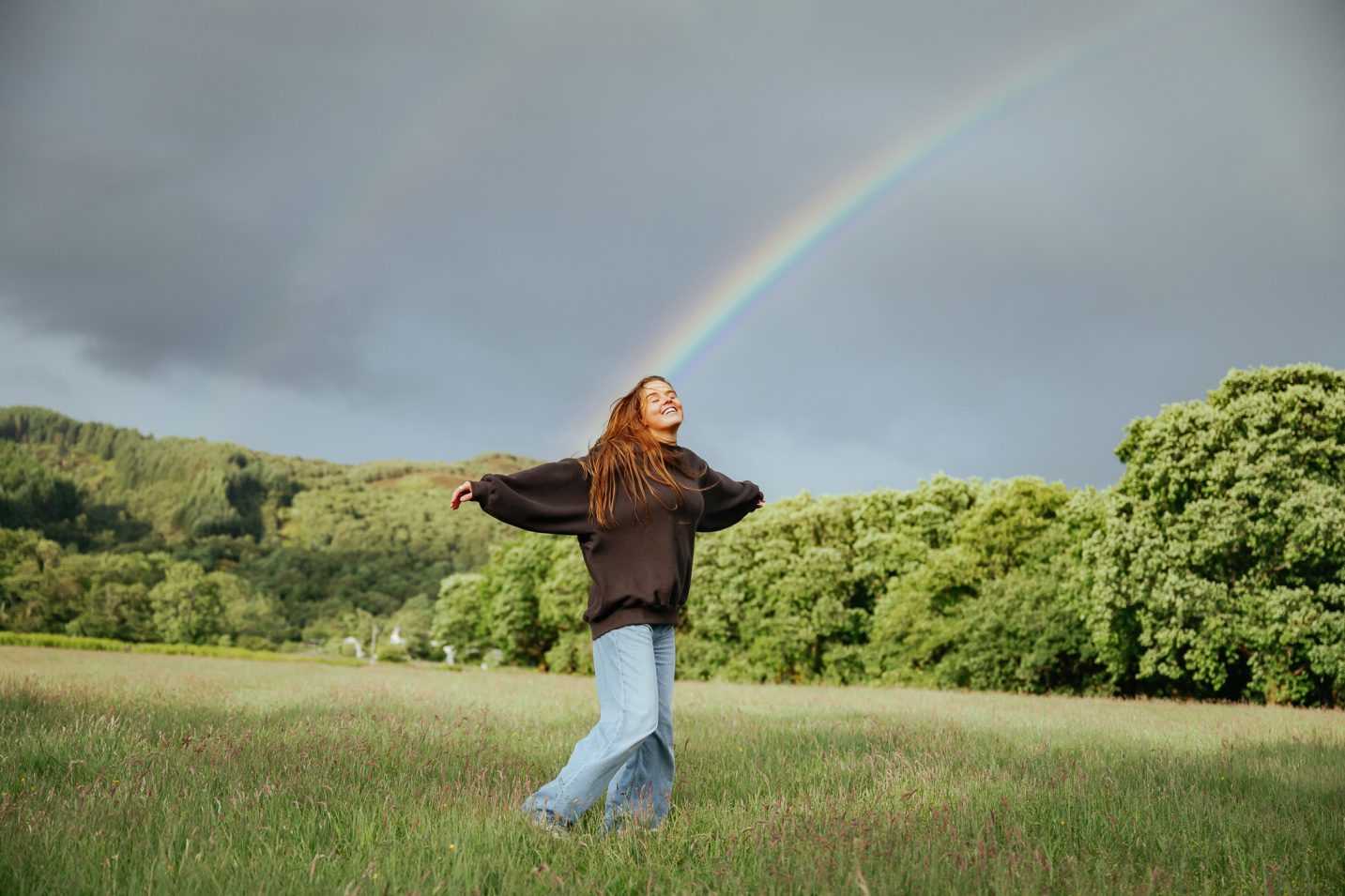 dancing roadtrip scotland happy
